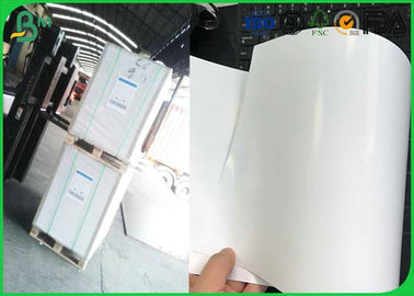 Papier o wysokiej połysku, jednostronnie powlekany, o gramaturze 80 g / m², o gramaturze 90 g / m2, w rolkach z papieru matowego