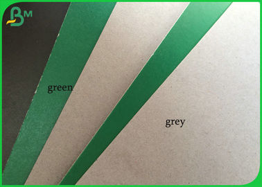 Powłoka z certyfikatem FSC z jednej strony szara z jednej strony z zielonego papieru