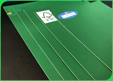 Certyfikowany FSC 1,0 mm - 3,0 mm Niepowlekany zielony karton z dużą wytrzymałością na opakowania