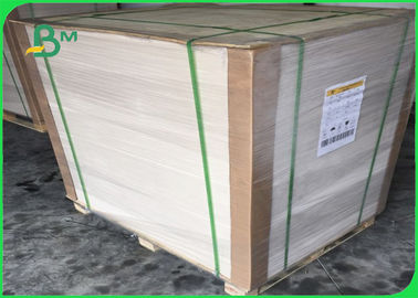 Biały papier pakowy powlekany pojedynczo o gramaturze 30 g / m2, 40 g / m2 do toreb papierowych