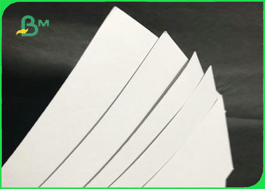 Biały papier chłonny o wysokiej jasności 0,6 mm 0,9 mm do podkładek