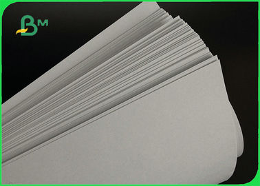 45 g / m2 48,8 g / m2 Papier niepowlekany bezdrzewny papier dla wydawcy 68 * 100 cm 100% Virgin Pulp