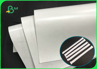Biały papier pakowy o gramaturze 25 g / m2 + polietylen 10 g / m2 do pakowania papieru w słomę