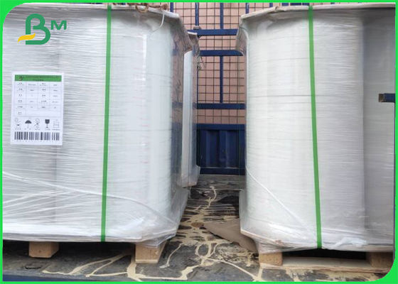 Biały papier spożywczy o gramaturze 28 g / m2 do indywidualnego pakowania słomek papierowych