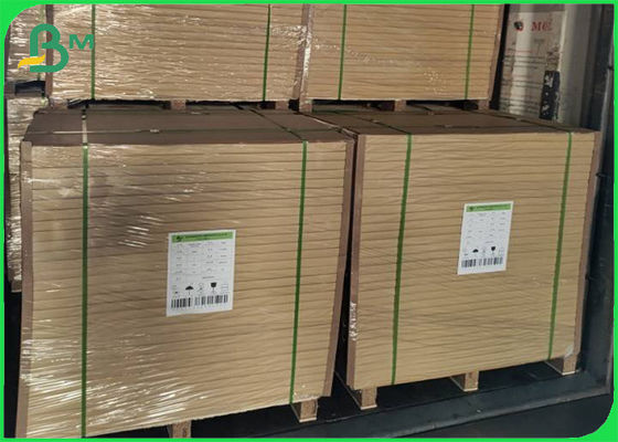 230 g / m2, dobra sztywność, kolorowy papier kartkowy na zaproszenie