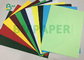 Niepowlekany różowy niebieski zielony 180 g / m2 Normalny arkusz kart do drukowania reklam 63,5 x 91,4 cm