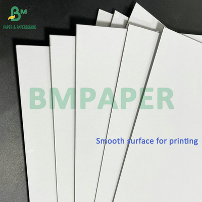 Silna sztywność 1 mm 1,5 mm Biały górny Biały z tyłu Laminated Hard Cardboard