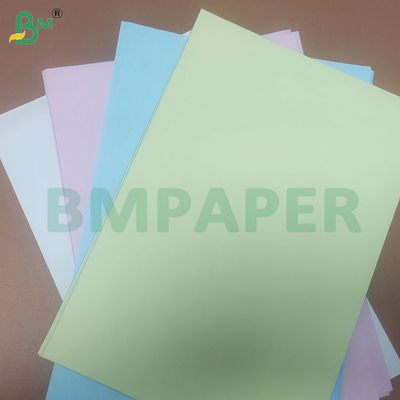 48-80 GSM Substancja NCR Wręby papieru kopiowanego bez wzorów w wielu kolorach