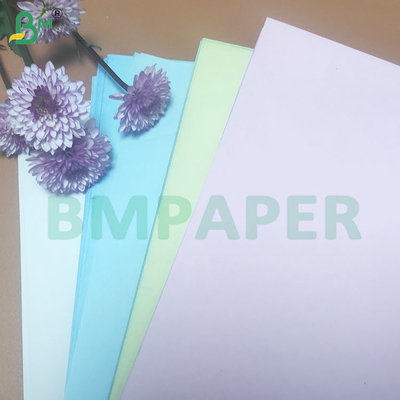 48-80 GSM Substancja NCR Wręby papieru kopiowanego bez wzorów w wielu kolorach