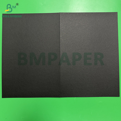 400gm 450gm Czarny papier Dwie strony Głębokie czarne arkusze 610x860mm