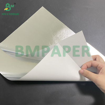 70gm Metalowy papier do etykiet butelki piwa Srebrny górny Biały tył 765mm