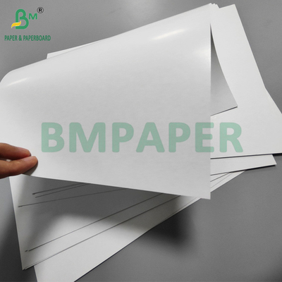290 gm Czarny papier z rdzeniem do kart do gry 8,5' x 11'