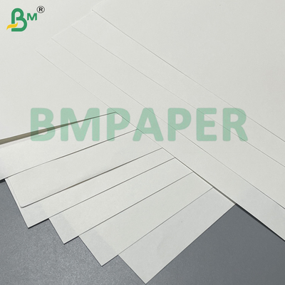 80GSM 90GSM Biały papier kraft do toreb Wysokiej wytrzymałości odporny na łzy Bezpieczny na żywność Całkowicie drewniana celuloza