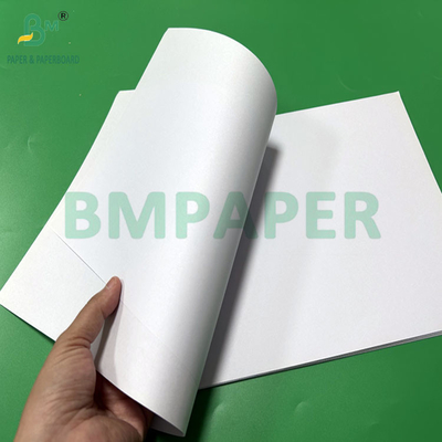 841 x 1198 mm 70 gm 80 gm Niepowlekany papier offsetowy do druku tekstu książkowego