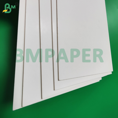 3 mm Biała tablica papierowa z masy drewnianej do wywieszenia znaków 1220 x 2440 mm