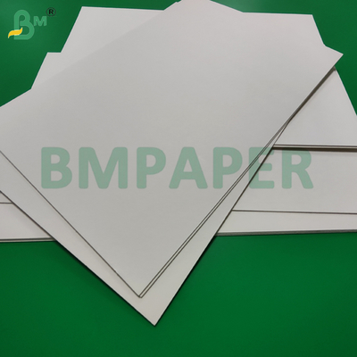 0.5 mm 0,7 mm Pudełka butelki Pieczęć cieplna liner papieru Szybkie wchłanianie wody 70 x 100 cm