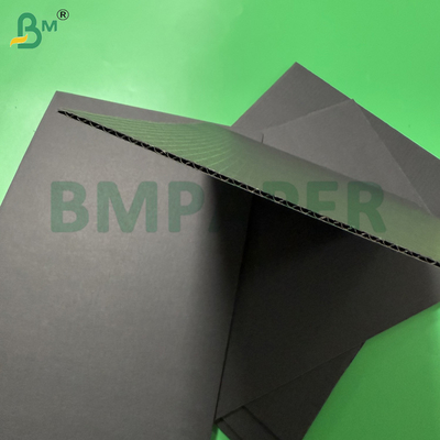 440gsm Premium Black E Flute Board Obie strony matowe, niepowlekane