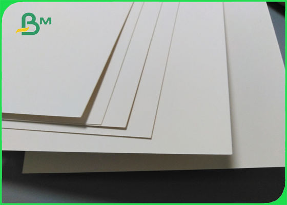 Jednostronnie powlekana tektura przeciw zamarzaniu na desery o gramaturze 455 g/m2