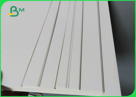 Jednostronnie powlekana tektura przeciw zamarzaniu na desery o gramaturze 455 g/m2