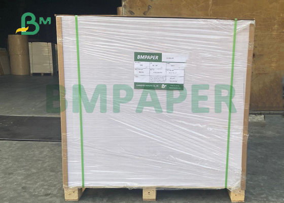 53gsm 55gsm niepowlekany papier książkowy do broszur Wysoka gładkość 70 x 100 cm