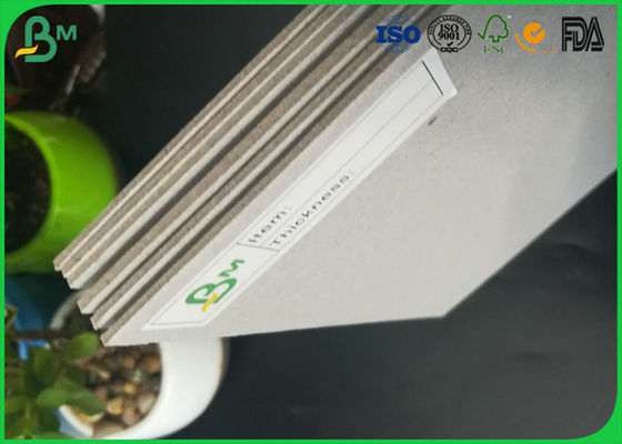 Gramatura od 300 gsm do 2600 g / m2 wysokiej jakości gładkiej płyty wiórowej FSC do mebli