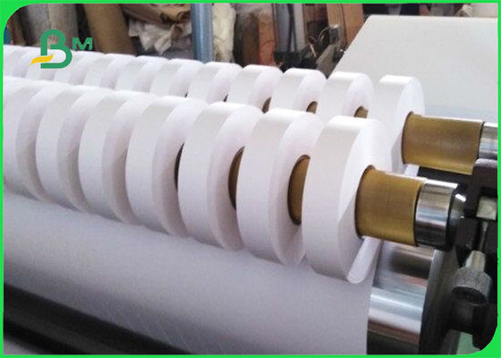 Dostosowany do koloru papier słomkowy z certyfikatem FSC do picia napojów o gramaturze 60 g / m2, 120 g / m2