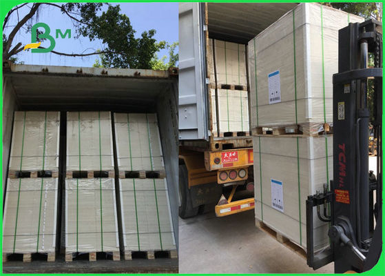 FSC Jednostronnie powlekana tablica FBB C1S Art do pakowania i drukowania 210 g / m2 do 350 g / m2