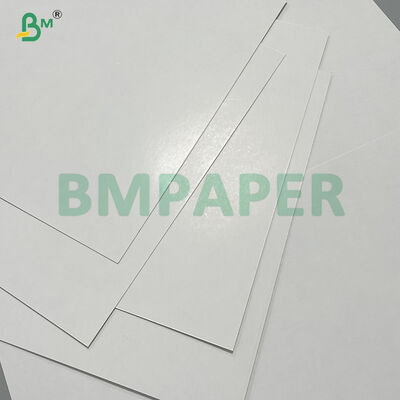 310G C2S Czarny rdzeń Gloss Finish Kartka do gier