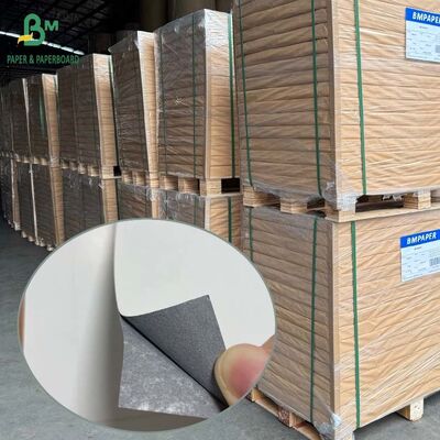 270grs 290grs Czarny rdzeń Kart grających Papier 60 cm x 70 cm Do kart pokerowych