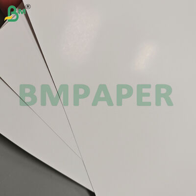 Papier błyszczący dwustronny C2S 787mm*1092mm do magazynów