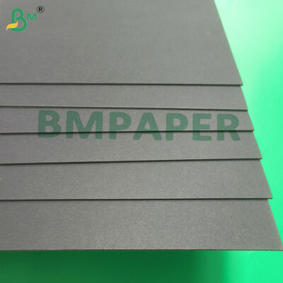 Całkowicie czarny kartonowy arkusz papieru laminowanego 1 mm - 3 mm