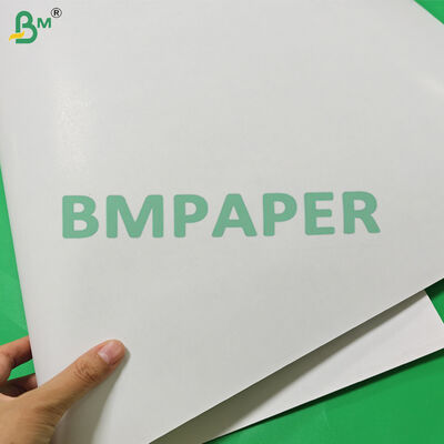 310gsm papier do kart do gry z wykończeniem lnianym 642 x 452 mm Trwały czarny rdzeń