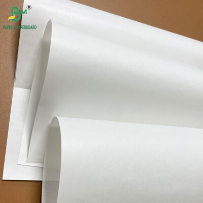 Papier kraft blanchi glacé à la machine de qualité alimentaire 35g 40g 45g en rouleaux